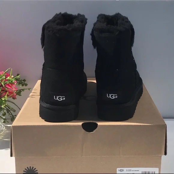 UGG Classic UGG Gem Mini Boots - Picture 6 of 9